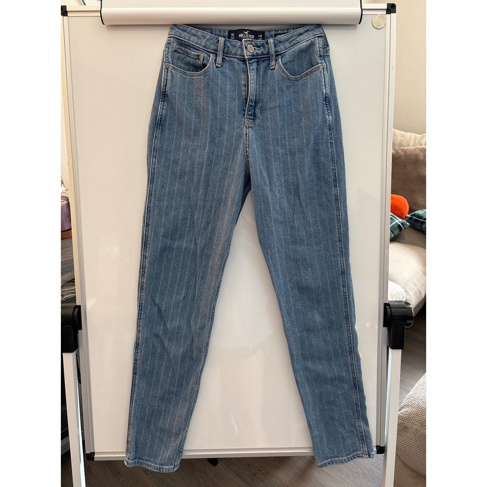 Hollister women's jeans 3R ultra‎ high rise mom jeans
